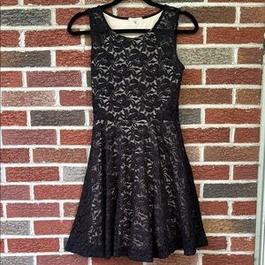 Soprano (small) Elegant Black Lace Dress.